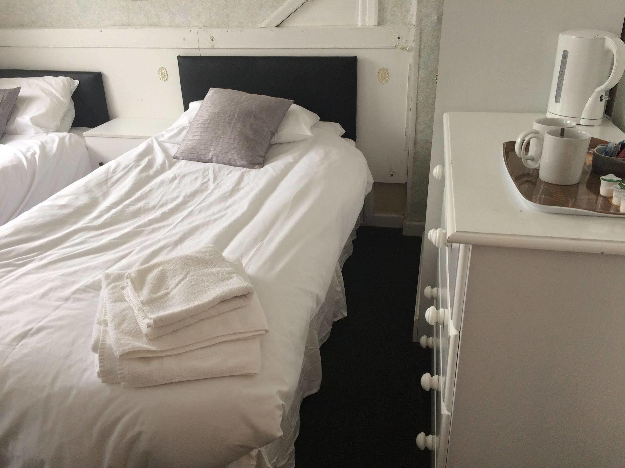 ペイントン St Weonards Bed & Breakfast エクステリア 写真